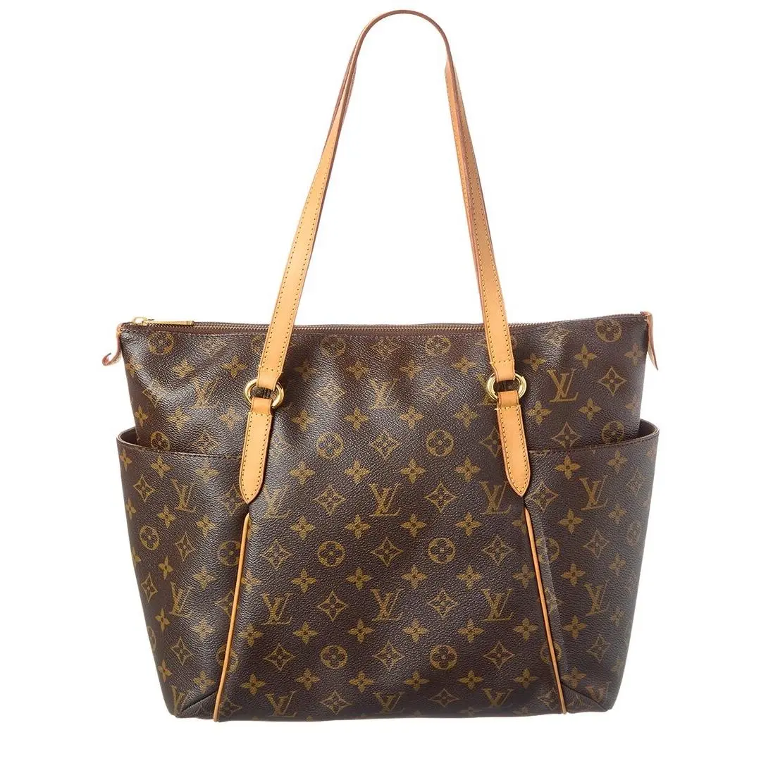 Brown Monogram Canvas Totally Mm Pre-loved Women`s by Louis Vuitton