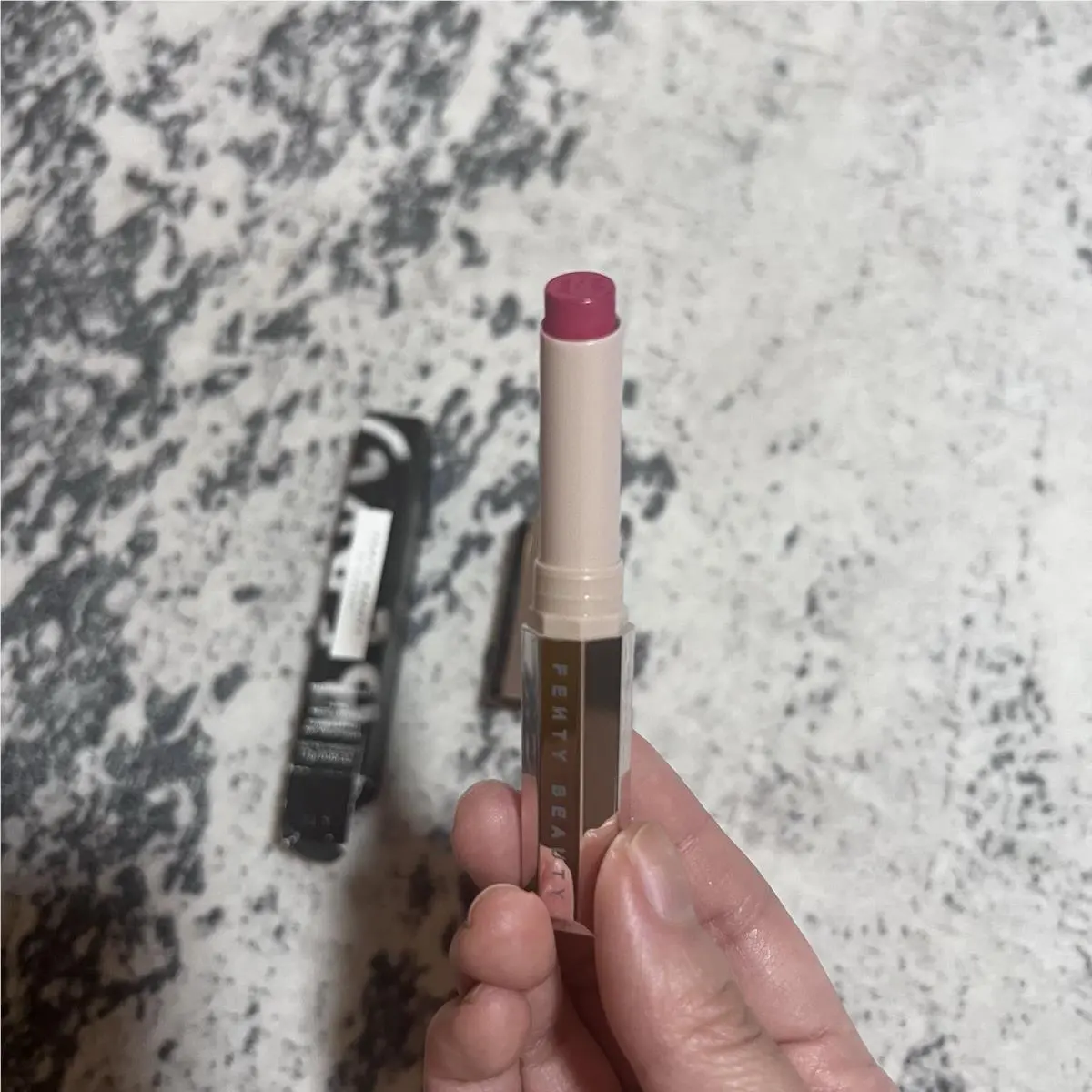 Fenty Mattemoiselle Plush Matte Lipstick Candy Venom Small Flaw Aug