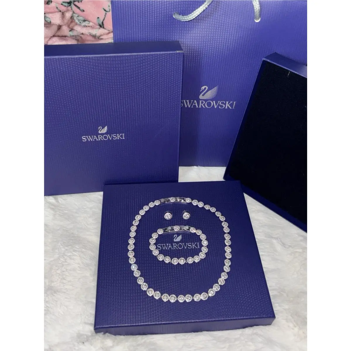 Una Angelic Jewelry Set – Silver Necklace Earrings Bracelet Gift by Swarovski