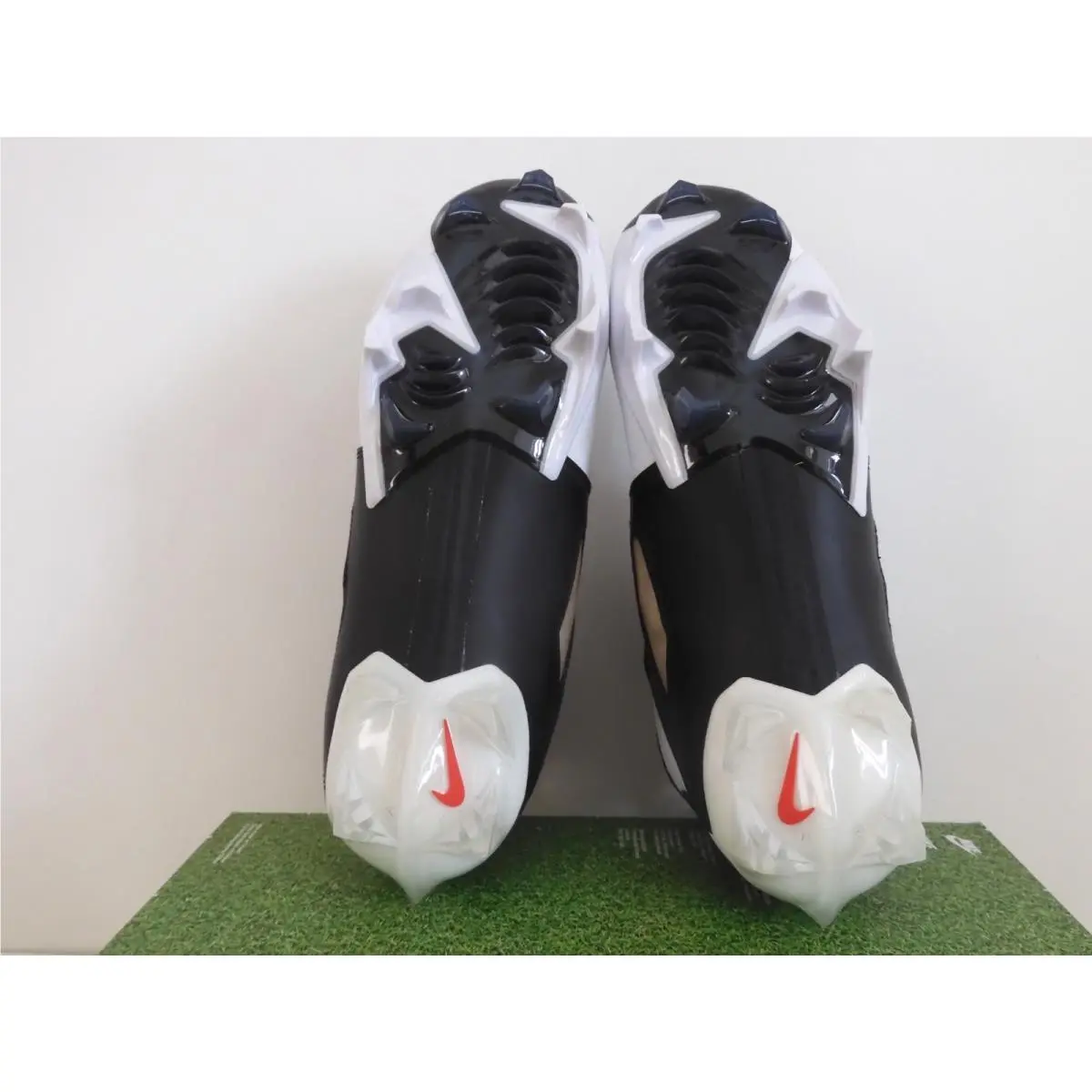 Nike shoes - Nike Air Diamond Turf - Air Diamond Turf - HF5298-100 - Black 21