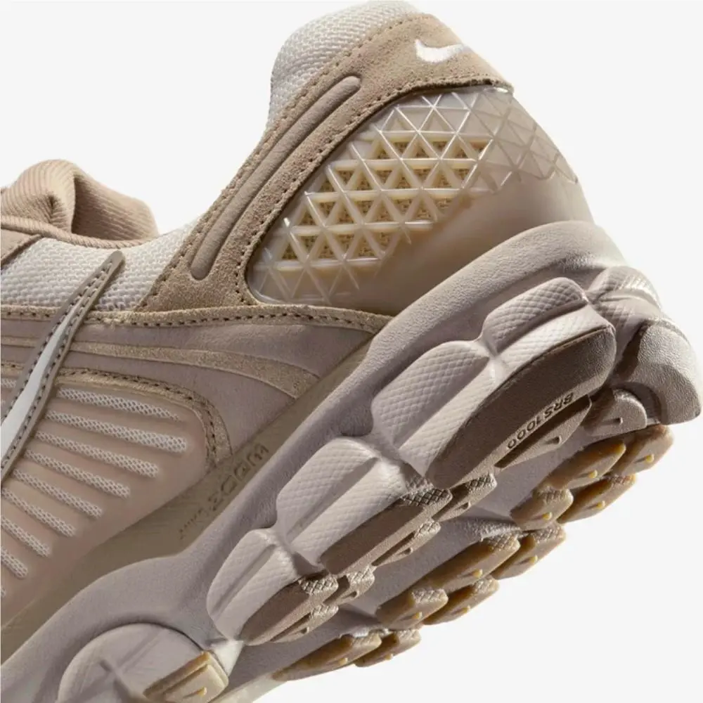 Nike shoes - Nike Air Zoom Vomero 5 - HV2529-200 - Brown 14