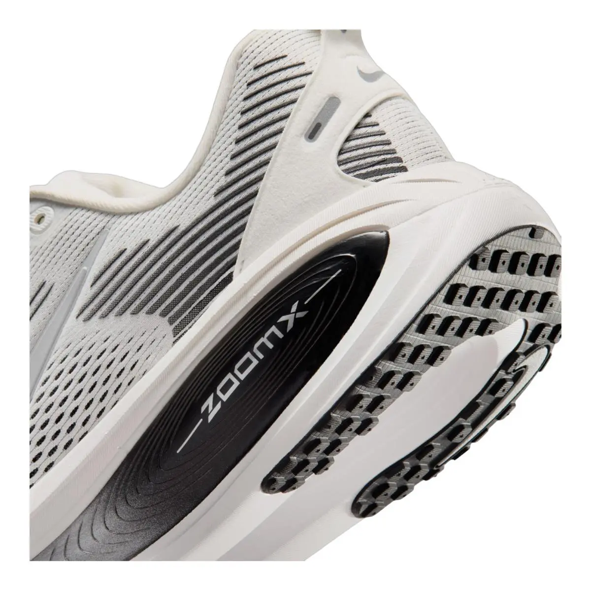 Nike shoes - NIKE Vomero 18 - Vomero - Black/Black/Dark Smoke Grey/Light Smoke Grey 40