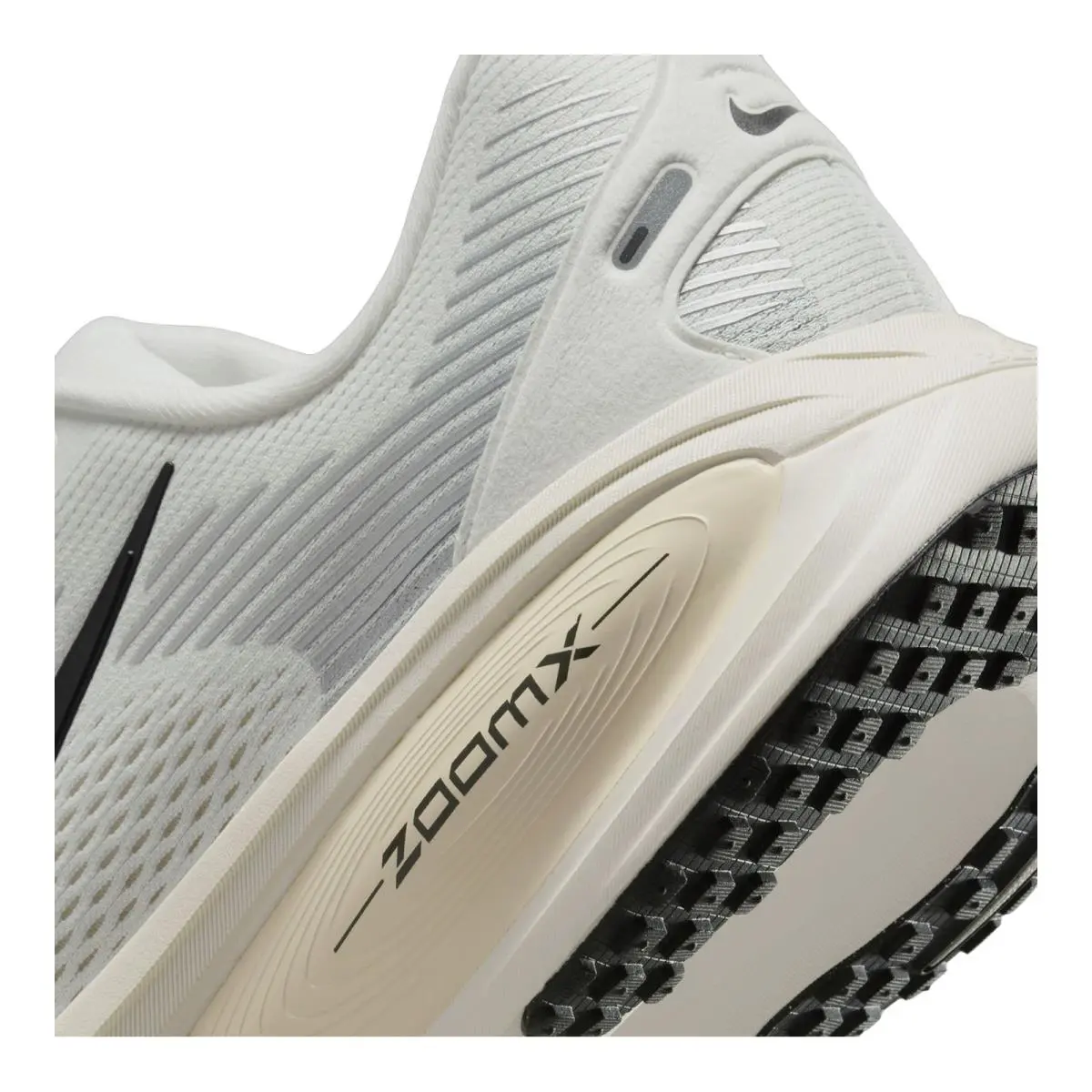 Nike shoes - NIKE Vomero 18 - Vomero - Black/Black/Dark Smoke Grey/Light Smoke Grey 22