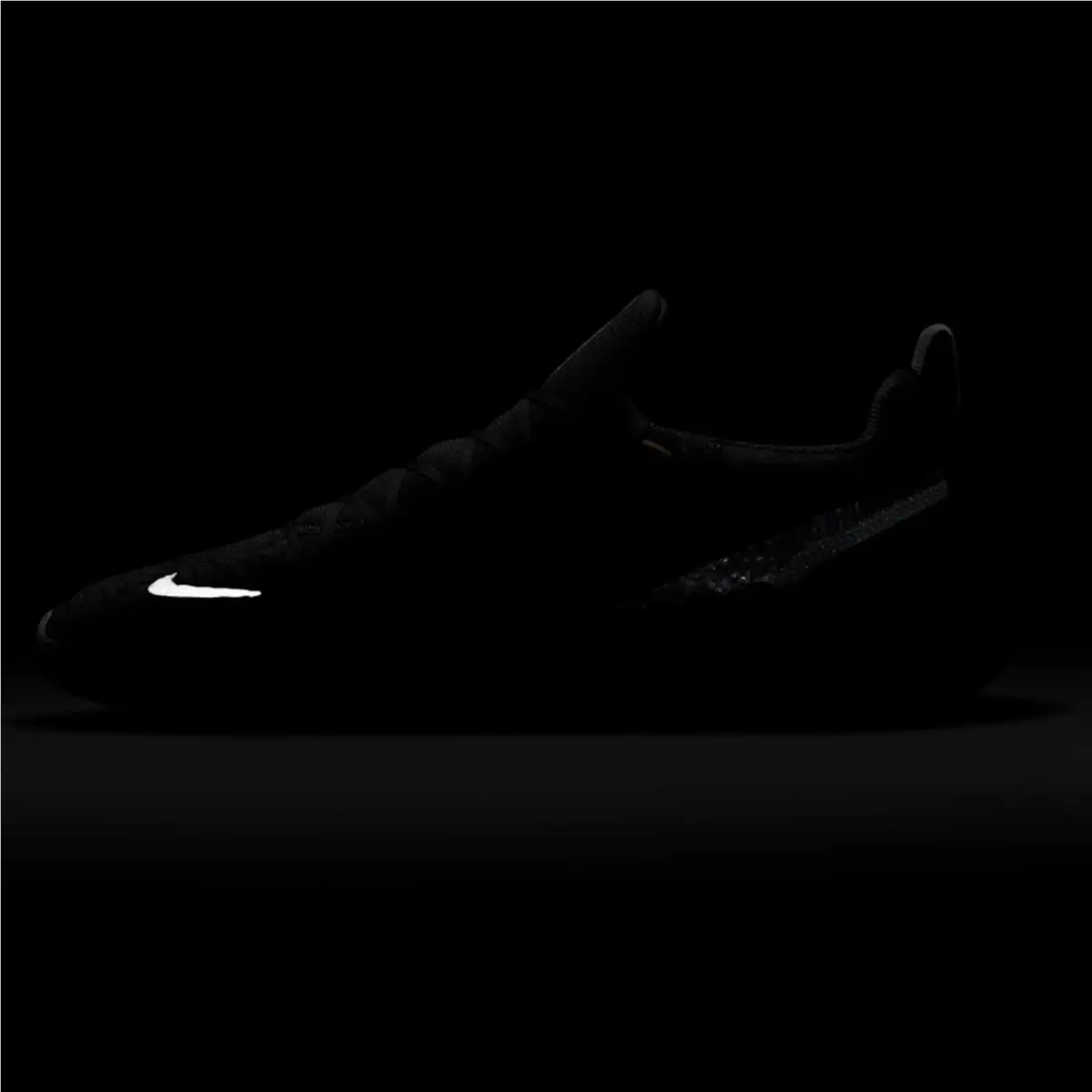 Nike shoes - Nike Free Run 5.0 - Free Run - Black, Manufacturer: Black/Dark Smoke Grey/Black 32