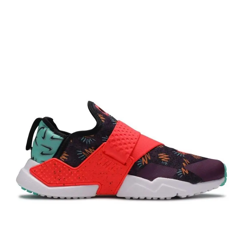 Nike Huarache Extreme Youth What The 90`S Size 6.0 Same AS Woman Size 7.5