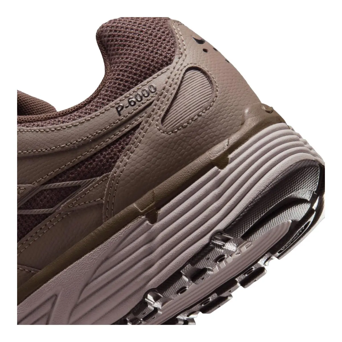 Nike shoes - Nike P-6000 - Metallic Platinum/Pure Platinum/Metallic Silver 65