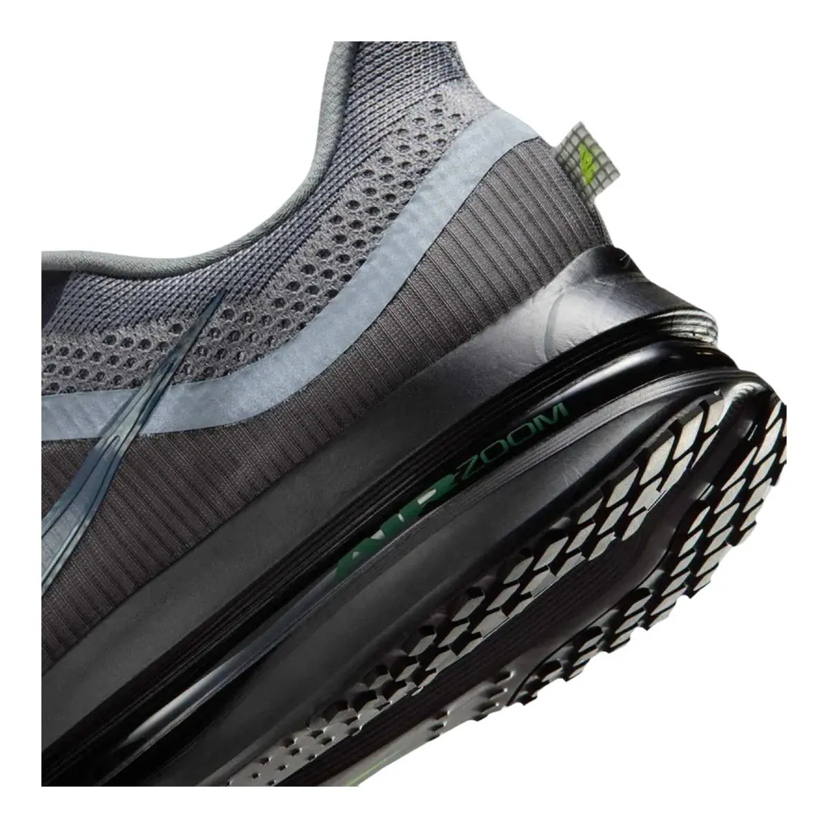 Nike shoes - Nike P-6000 - Metallic Platinum/Pure Platinum/Metallic Silver 43
