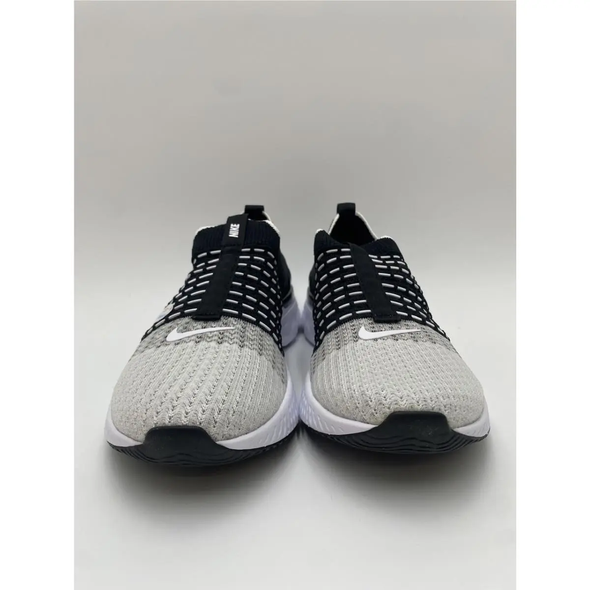 Nike shoes - Black 3