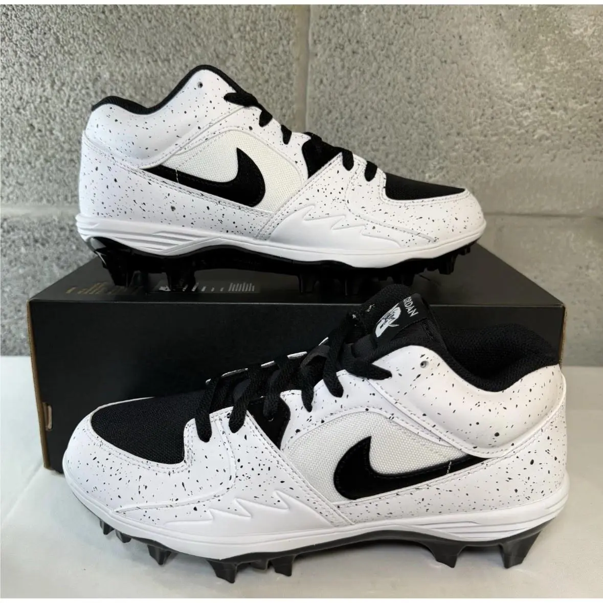 Nike shoes - Jordan Stadium 90 Low TD - HQ0210-100 - White 26