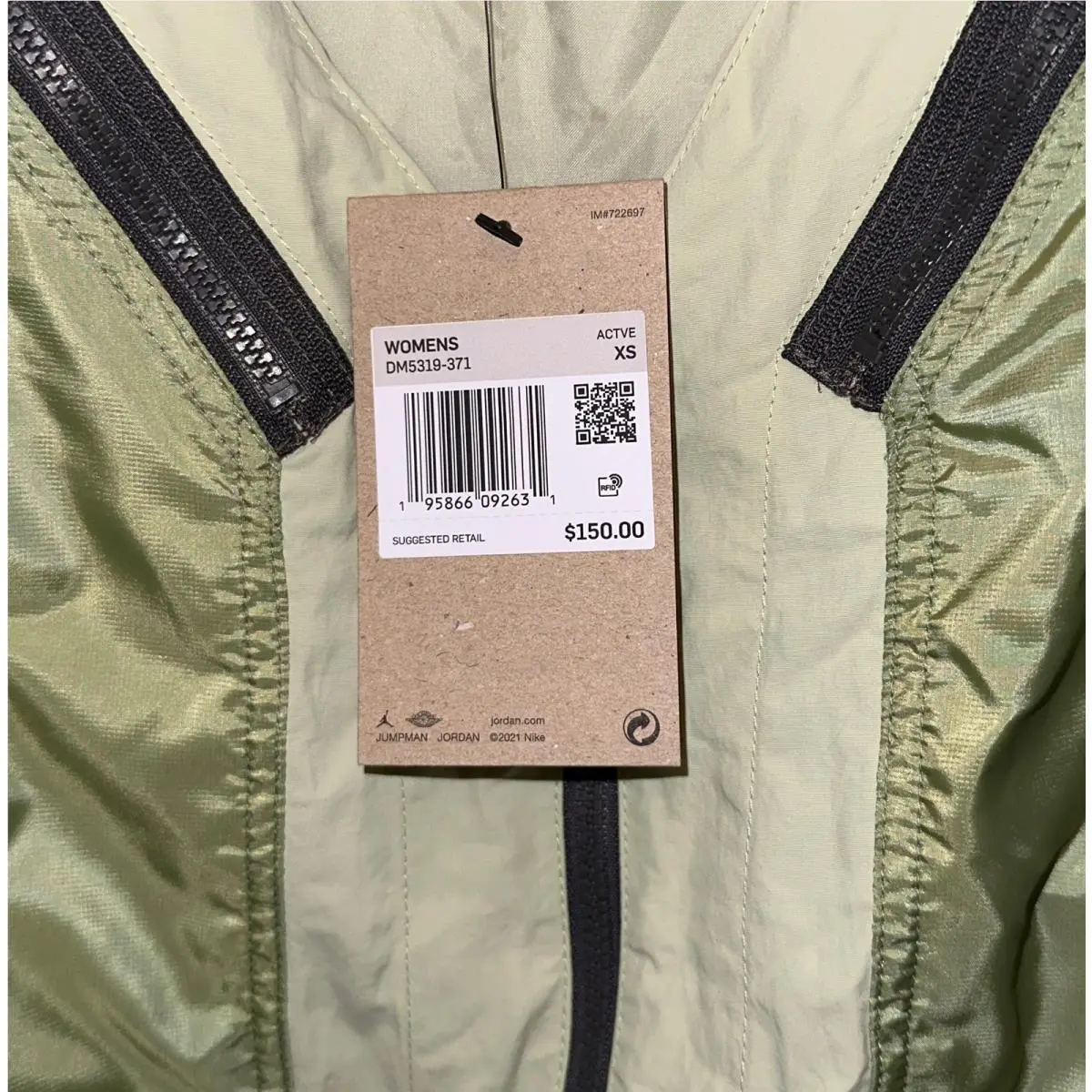 Nike clothing - Nike Aiir Jordan 23 Engineered Vest - DM5319 - Green 9