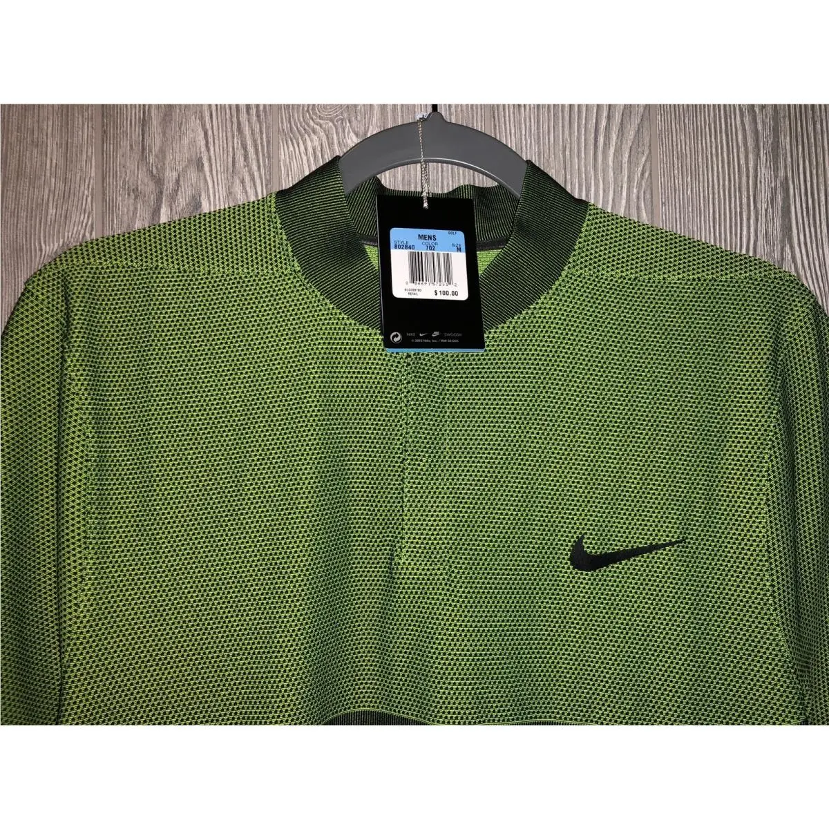 Nike clothing - NIKE GOLF Momentum Fly Swing Knit Block Alpha Po - 802840 - Green 3