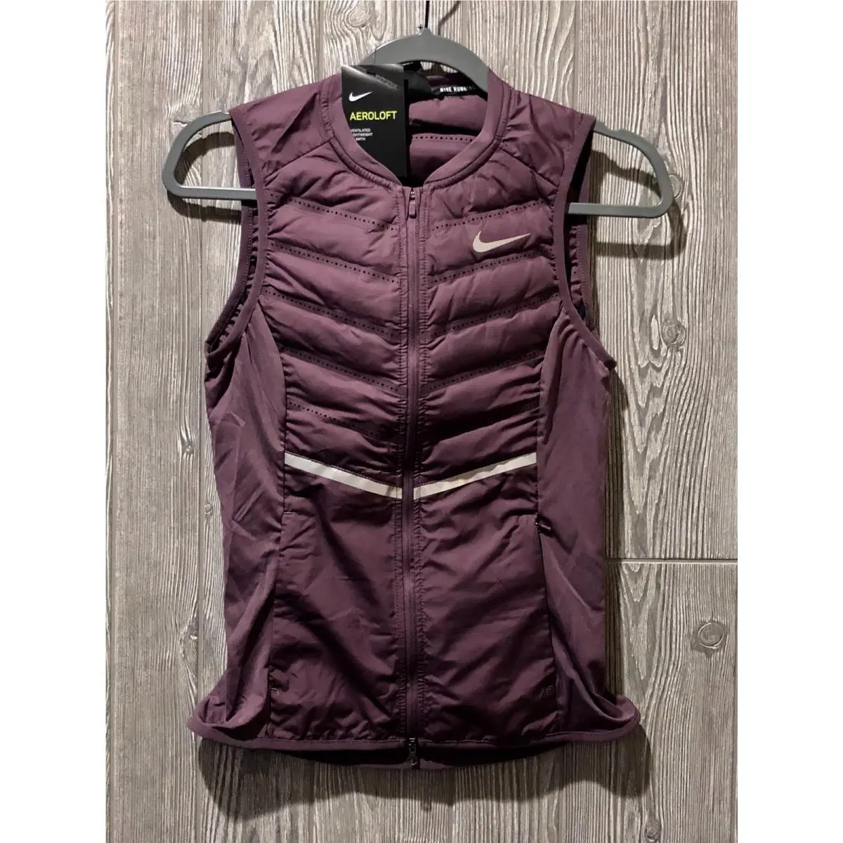 Nike clothing - NIKE Aeroloft - Aeroloft - 799849 - Purple 3