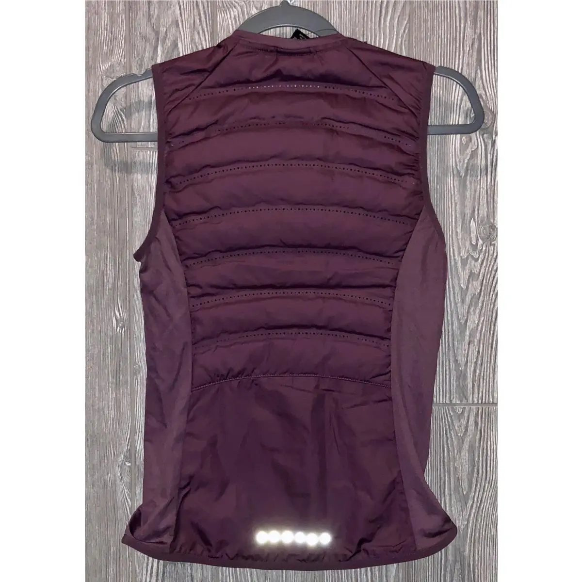 Nike clothing - NIKE Aeroloft - Aeroloft - 799849 - Purple 5