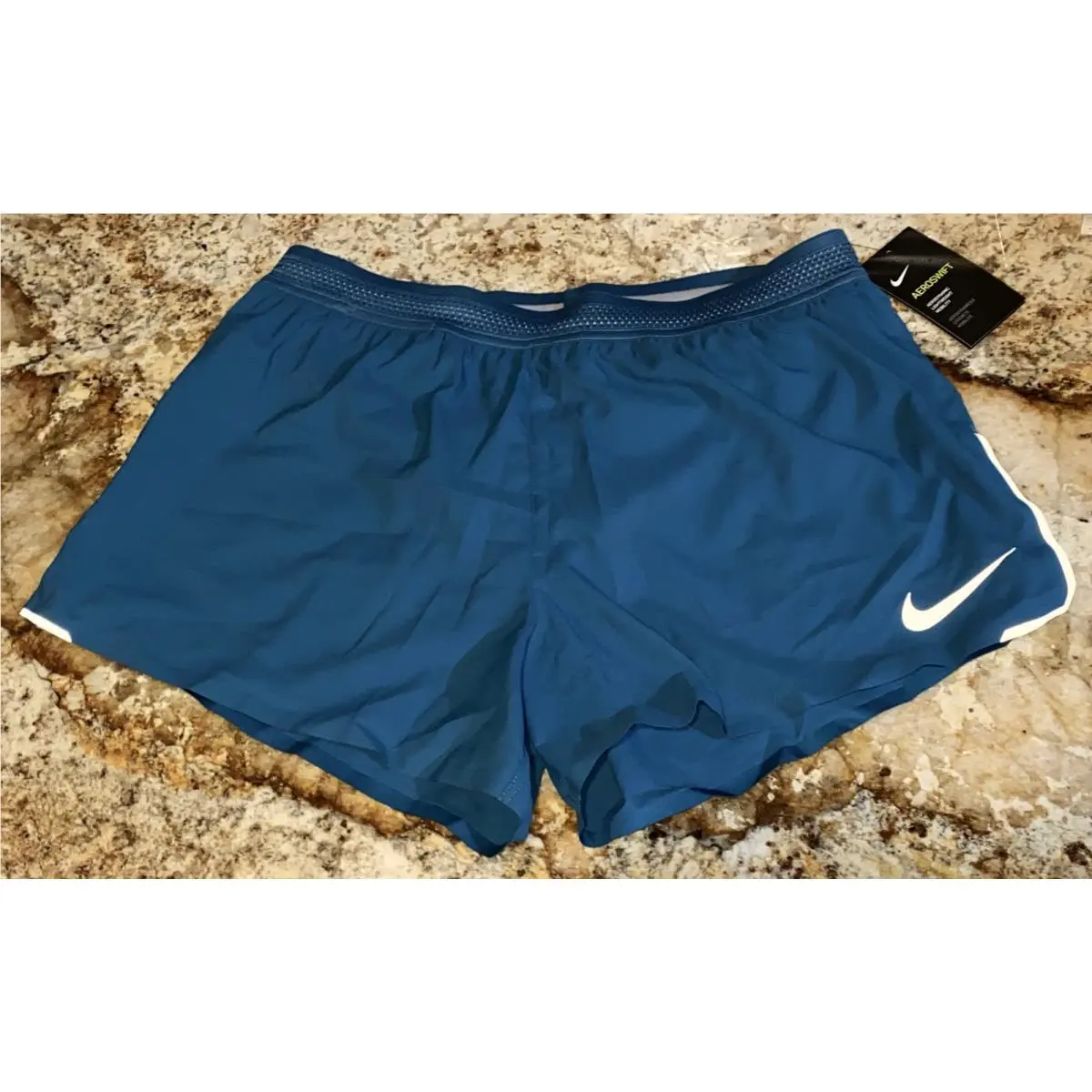 Nike clothing - NIKE Woven AeroSwift 4