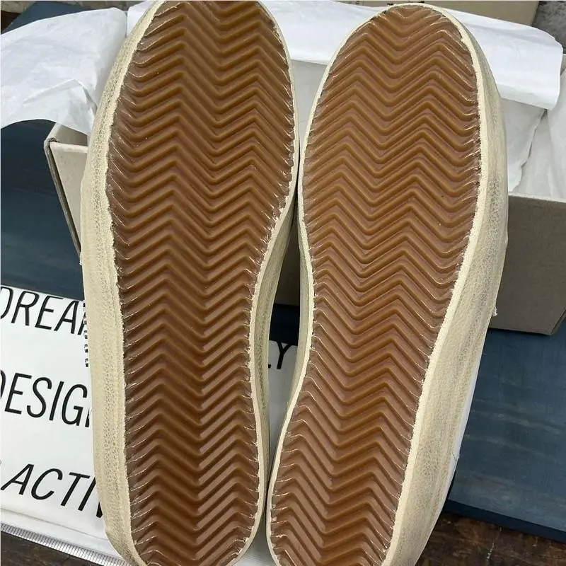 Golden Goose shoes - GWF00102.F000318.10220 - GWF00102F00031810220 - White 4