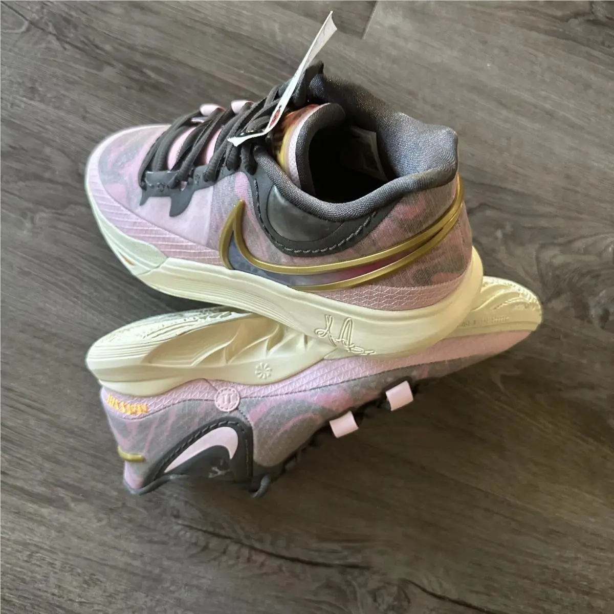 Nike shoes - Nike Kyrie 8 - Kyrie - Pink 9