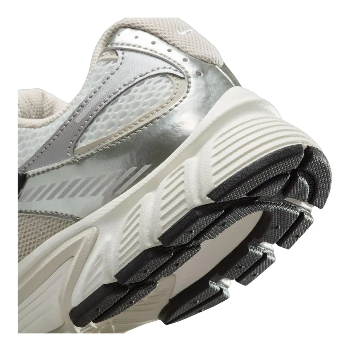 Nike shoes - Nike V5 Rnr - Rnr - HQ7901-104 - Summit White/Light Orewood Brown/Sail/Black 6