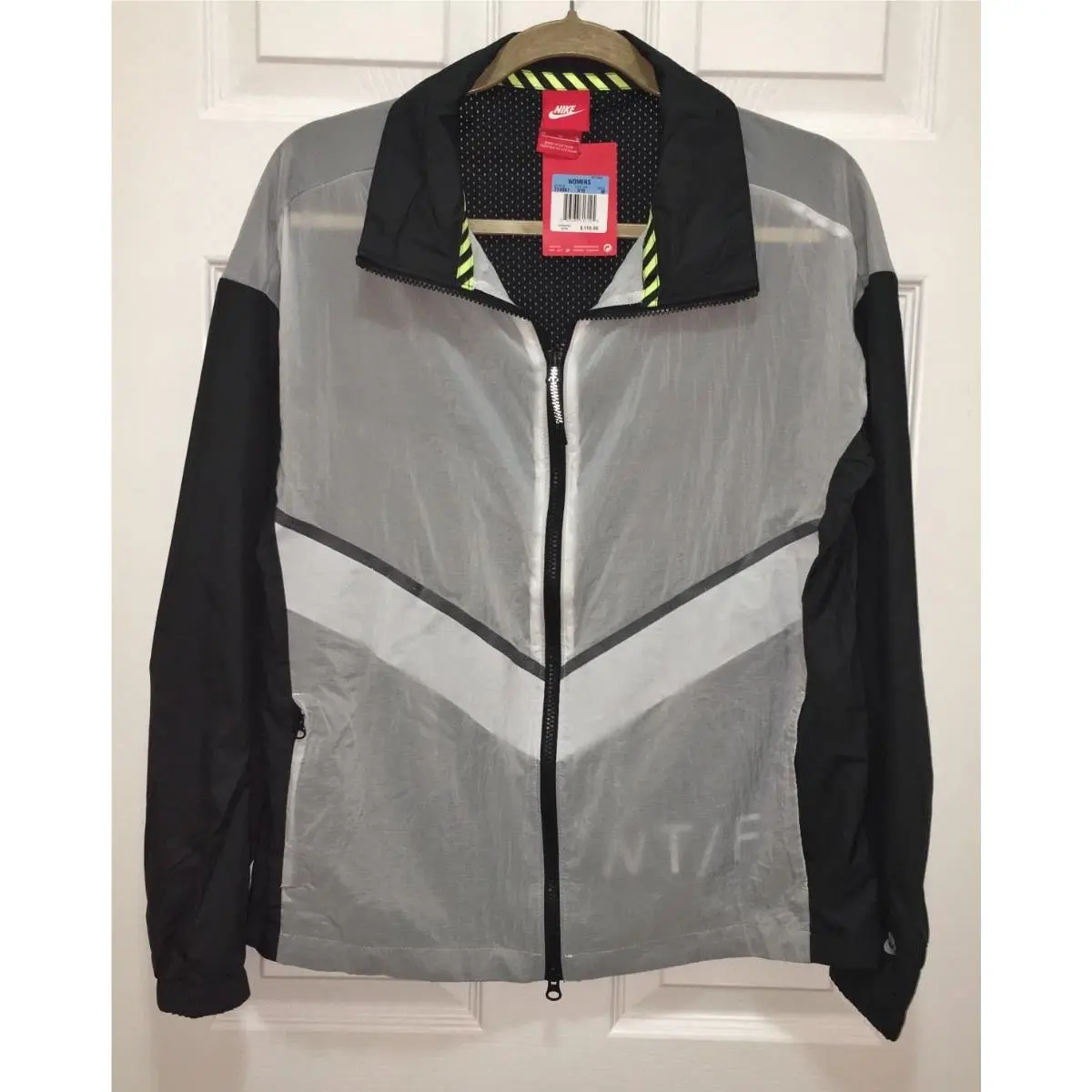Nike clothing - NIKE Run Athletics Lightweight Jacket - 724097 - Black 1