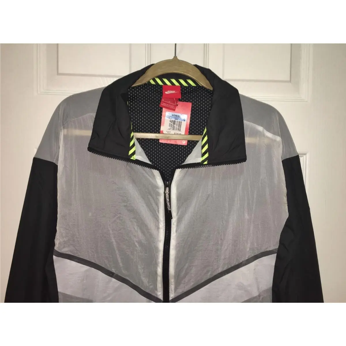 Nike clothing - NIKE Run Athletics Lightweight Jacket - 724097 - Black 2