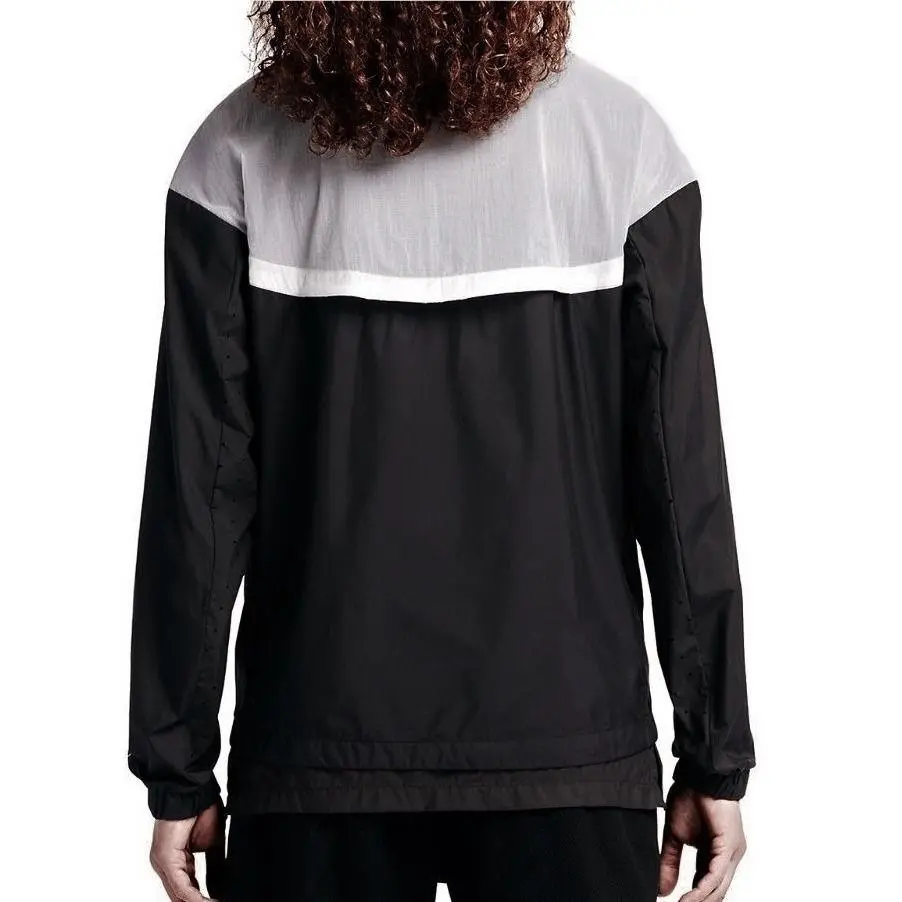 Nike clothing - NIKE Run Athletics Lightweight Jacket - 724097 - Black 6