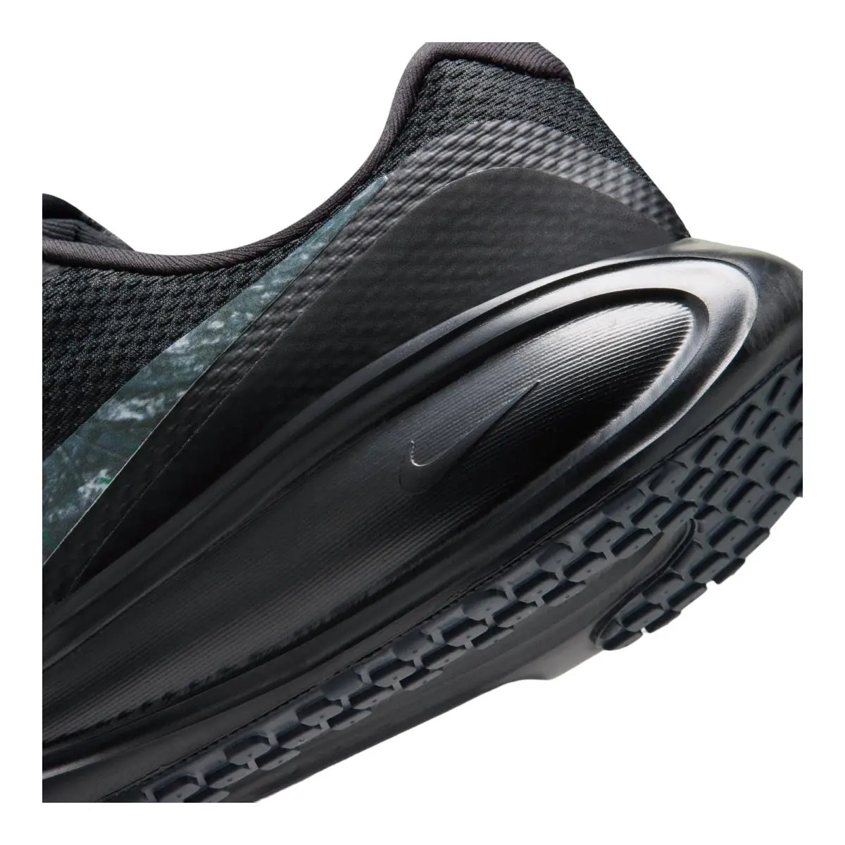 Nike shoes - NIKE Revolution 8 - Revolution - IR0233-001 - (Realtree) Black/White/Dark Smoke Grey/Iron Grey 6