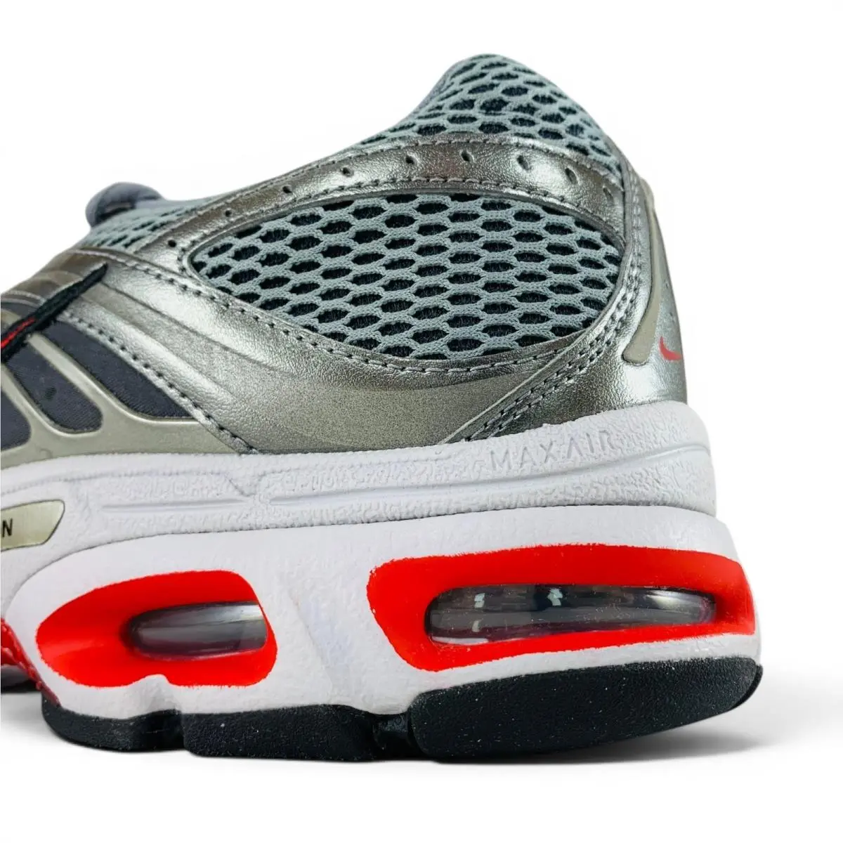 Nike shoes - Nike Air Max Moto 2K - IO9279-005 - Gray 18