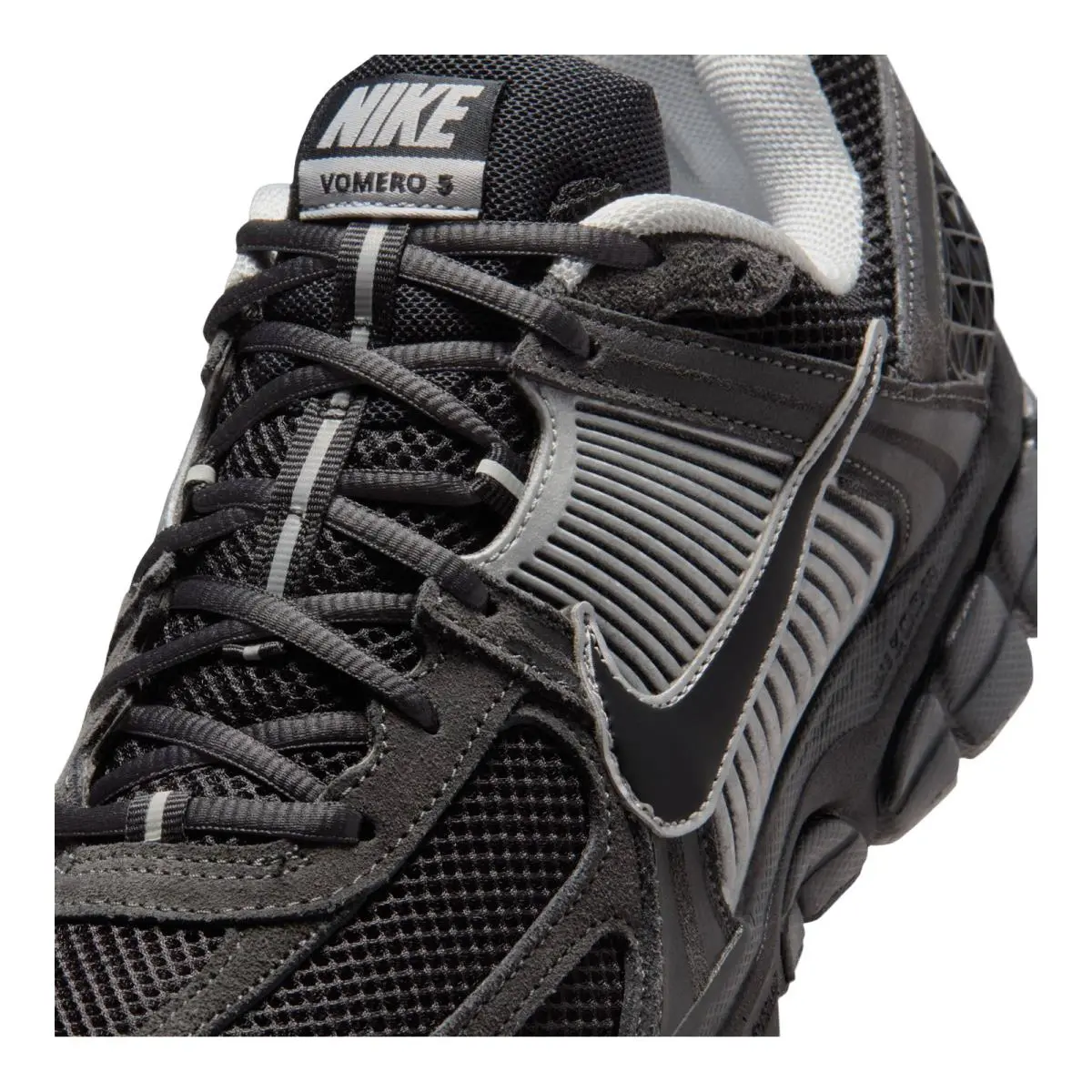 Nike shoes - NIKE Vomero 5 - Vomero - Khaki/Light Orewood Brown/Sesame/Phantom 33