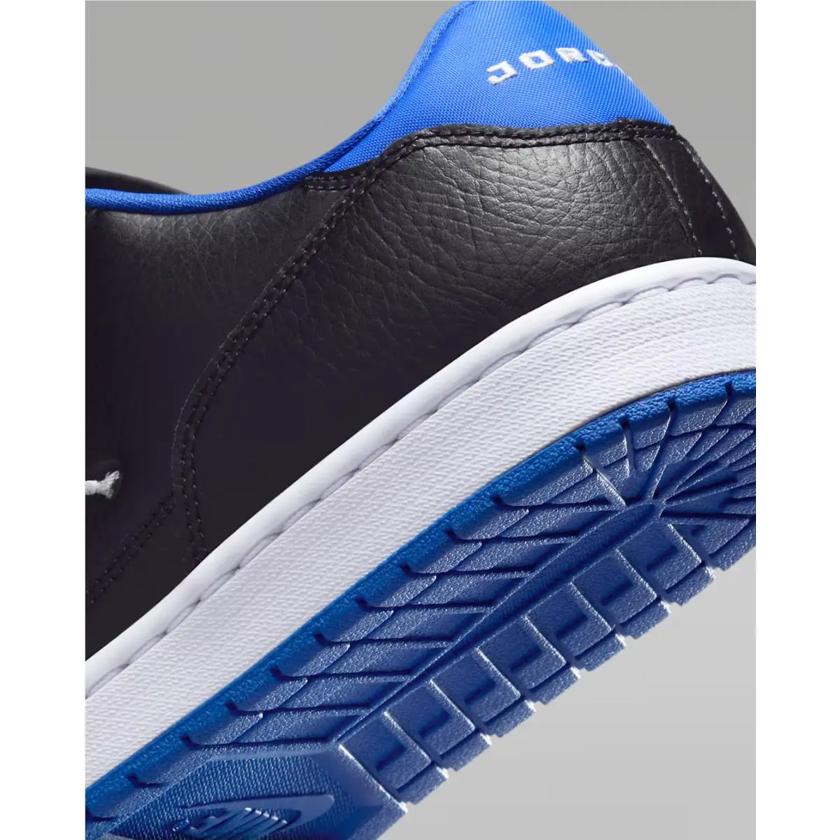 Nike shoes - IQ5698002 - IQ5698-002 - Black 16