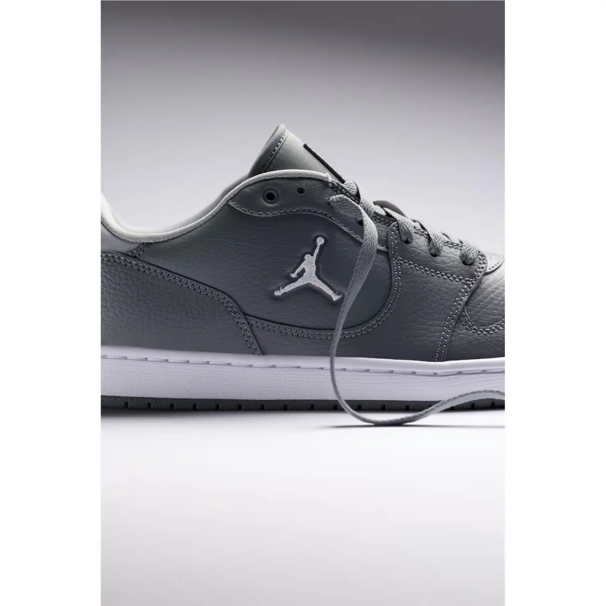 Nike shoes - IQ5698005 - IQ5698-005 - Gray 18