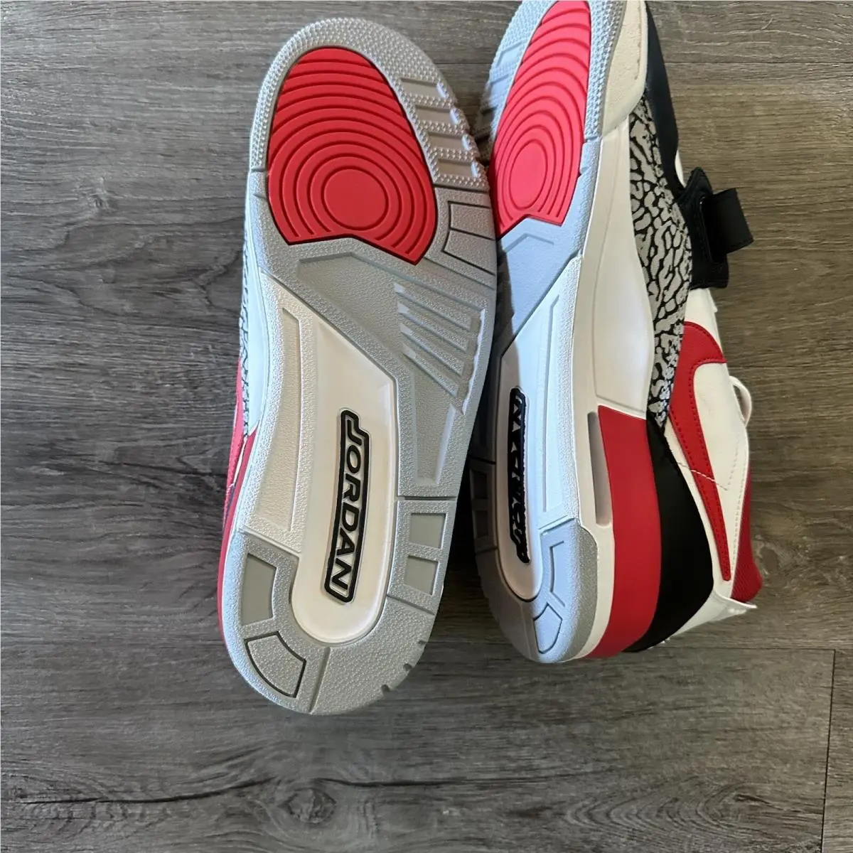 Nike shoes - Jordan Legacy 312 - Legacy - White 11