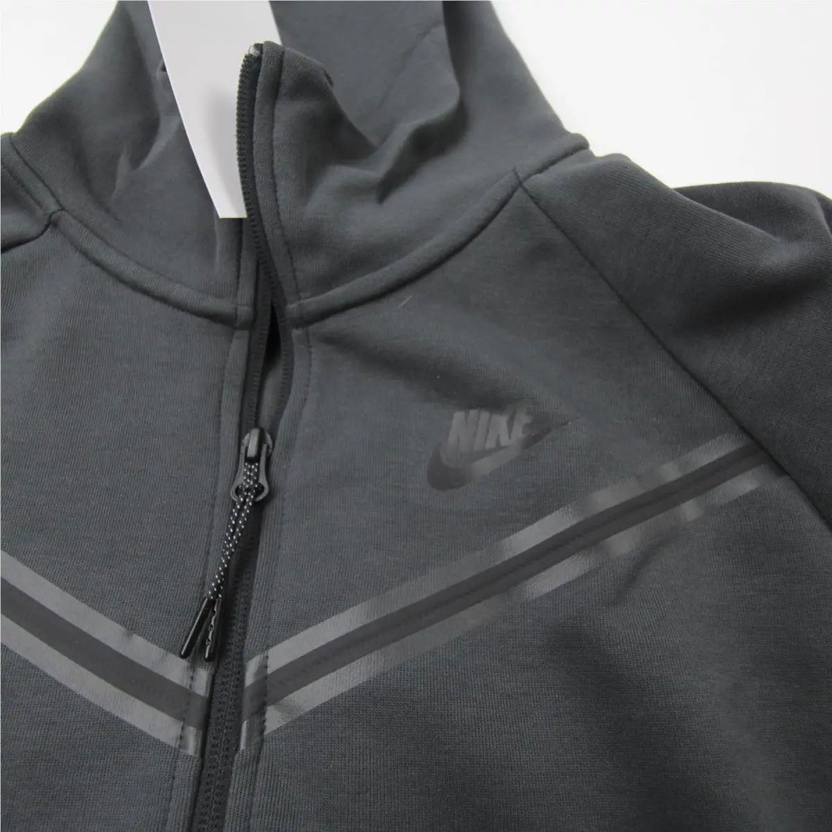 Nike clothing - Dark Gray 3