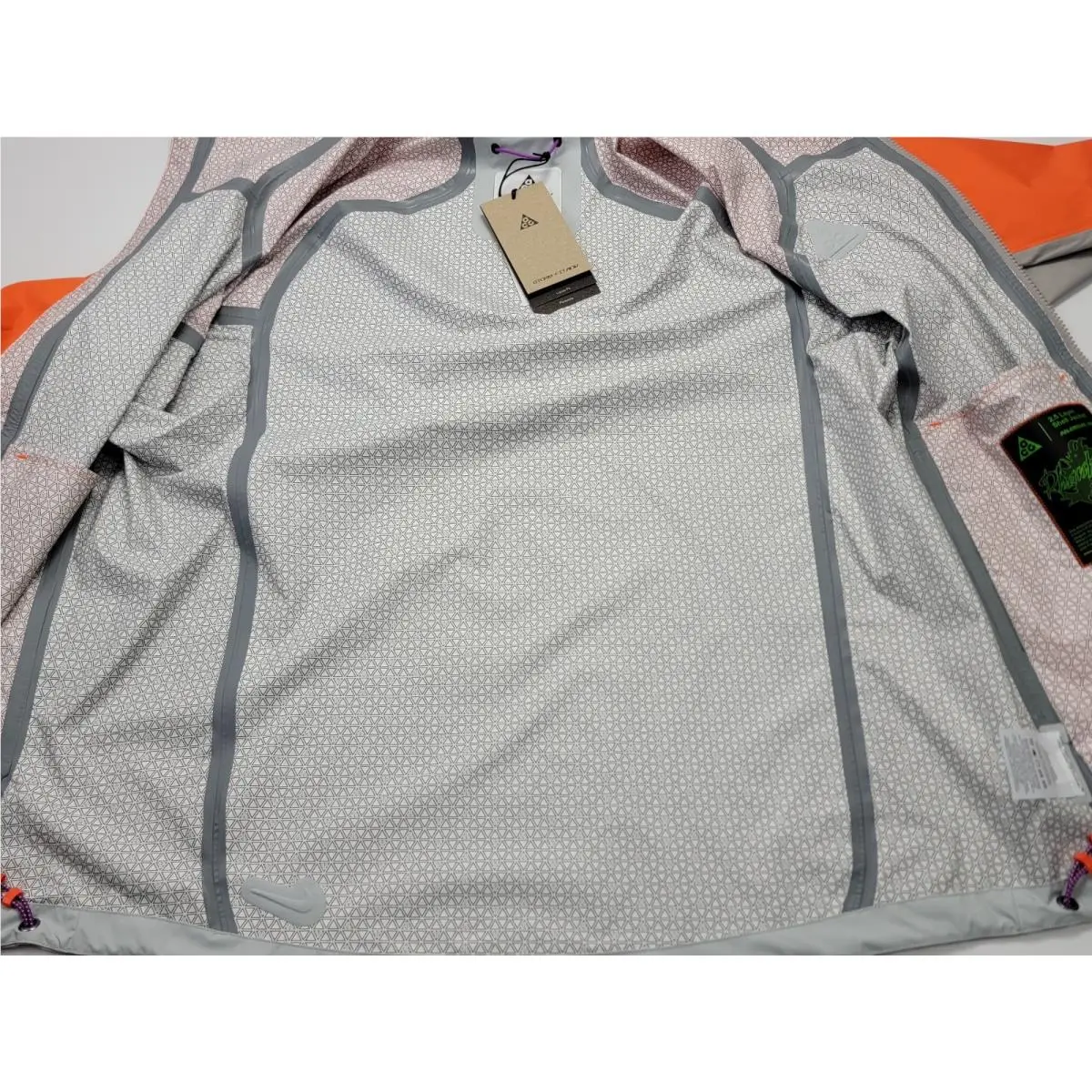 Nike clothing - Nike ACG - ACG - IF1143-820 - Orange (UPC: 0198488836102) 9