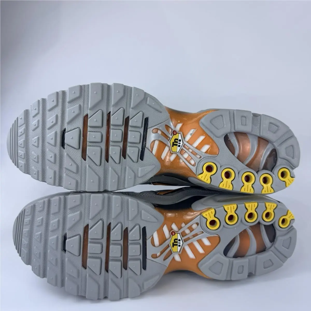 Nike shoes - Nike Air Max Plus - Air Max Plus - DM0032 037 - Gray 3
