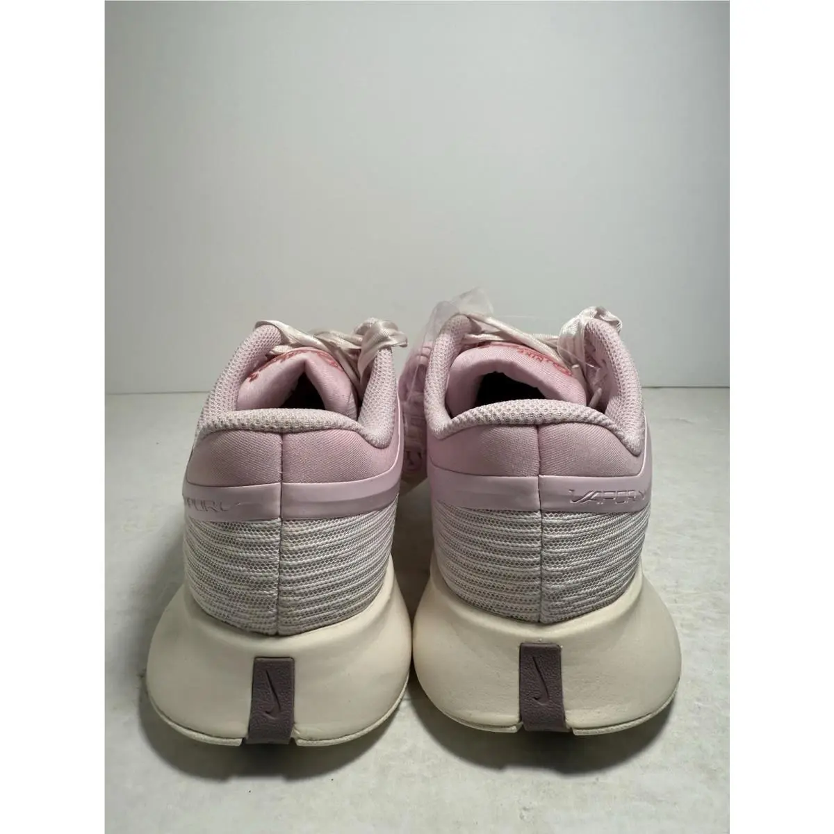 Nike shoes - Nike Court Vapor Pro 3 Premium Hard Court - HV1376-601 - Pink 3