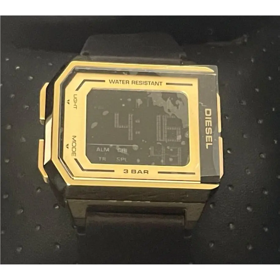 Diesel Men`s Watch DZ1996 Digital Chronograph Alarm Leather Steel Case Rare