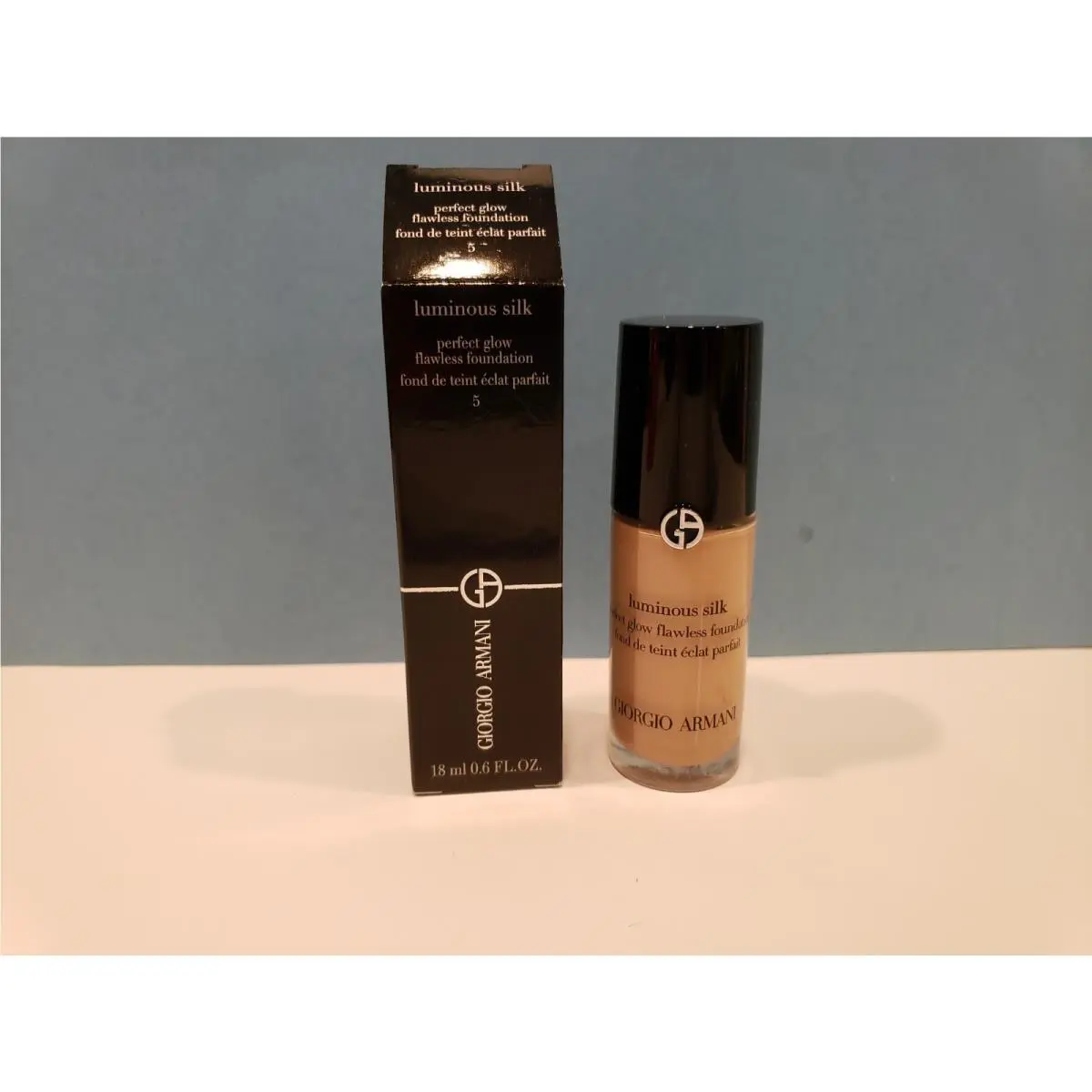 Luminous Silk Perfect Glow Flawless Foundation 5 by Giorgio Armani