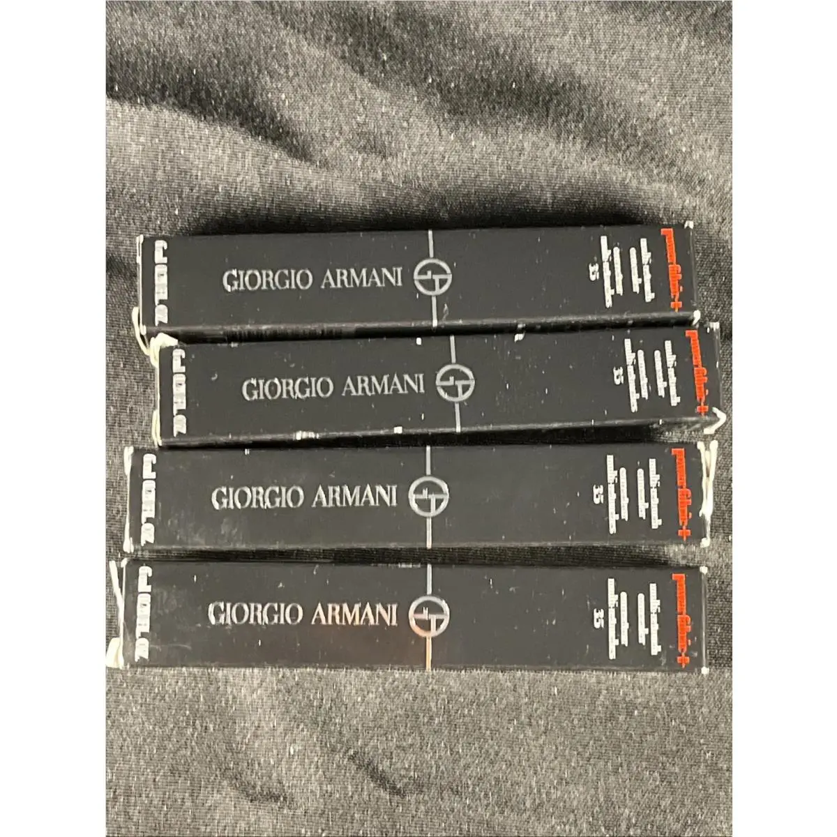 Power Fabric+ Multi-retouch Concealer 3.5 by Giorgio Armani
