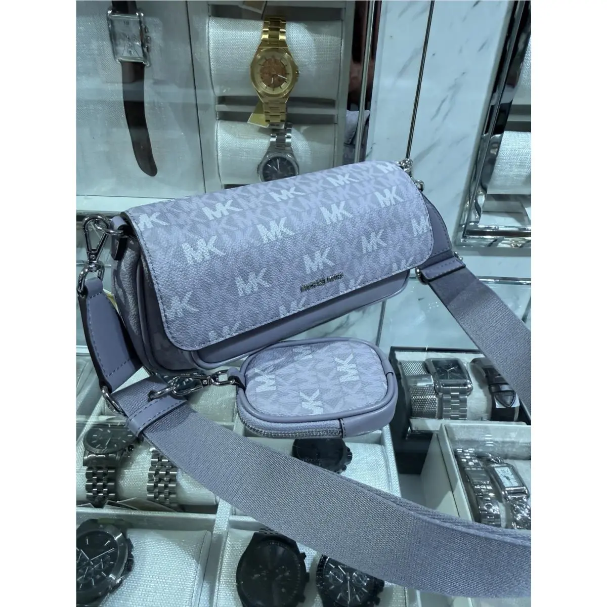 Michael Kors Jet Set Travel Small Flip X-body w/ Tech Attached Lilac
