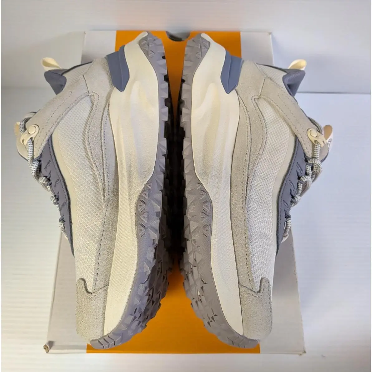 Timberland shoes - Motion Access Low Lace-Up Waterproof - TB0AN4BEZT - Beige (UPC: 197643615583) 9