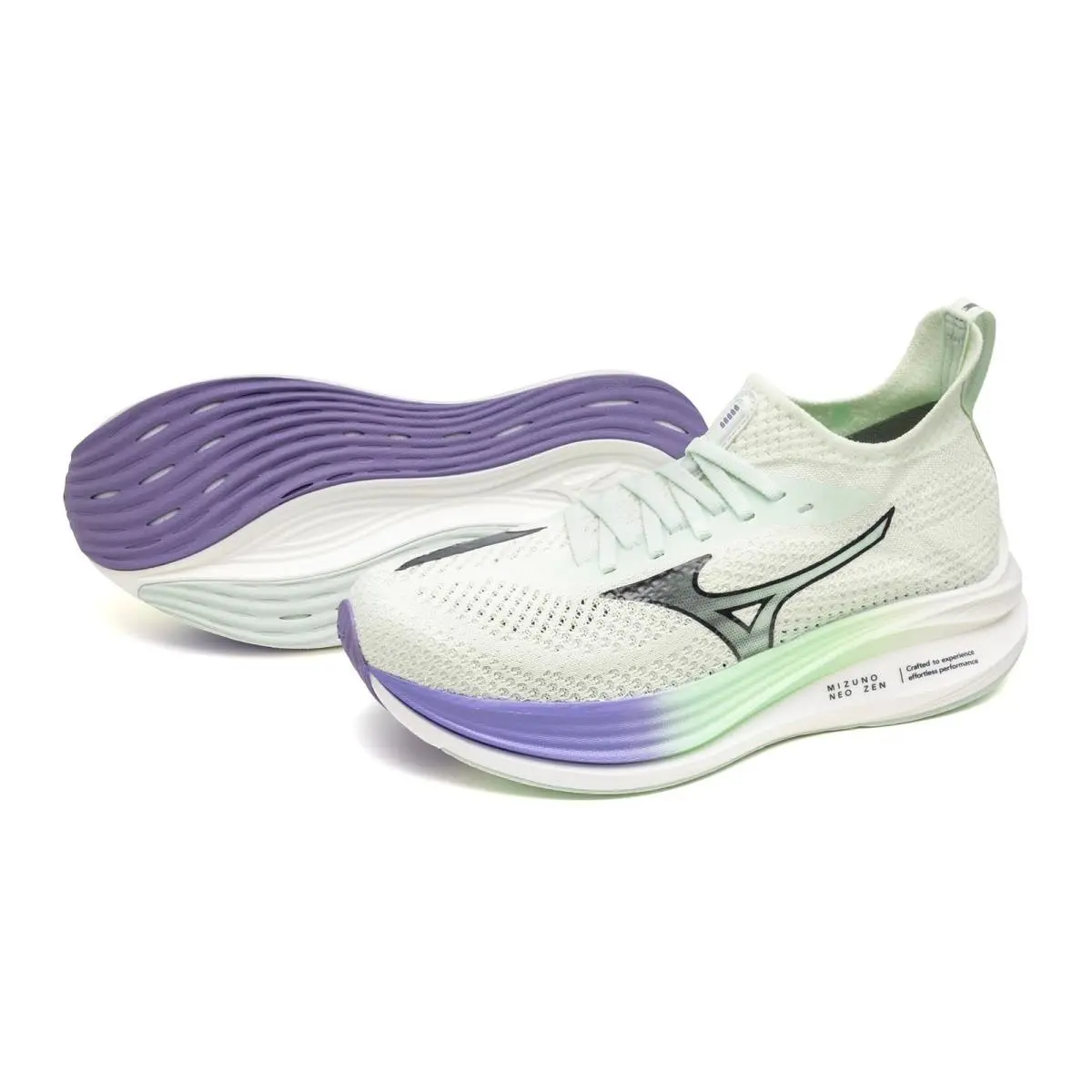 Mizuno shoes - White 1