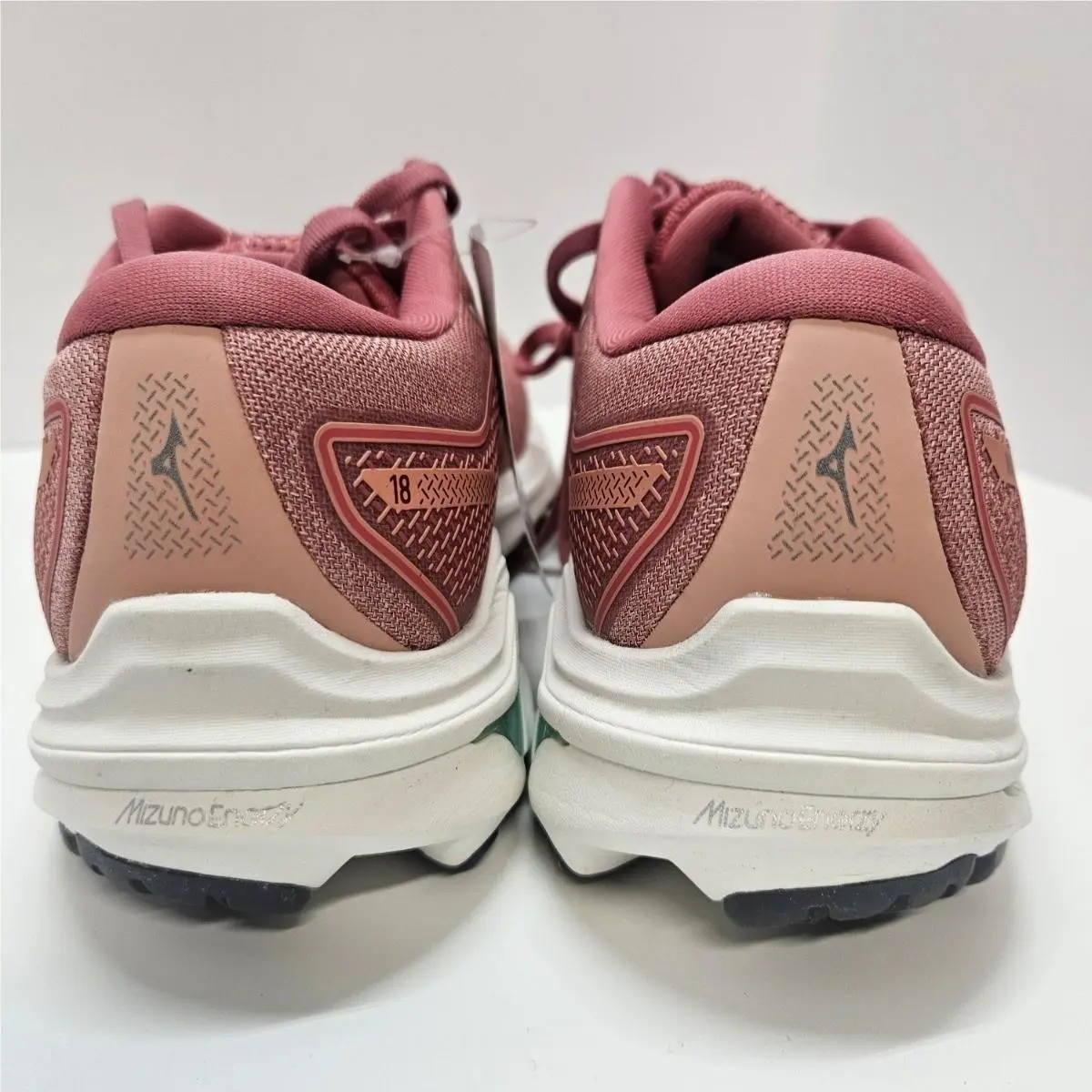 Mizuno shoes - Mizuno Wave Inspire 18 Waveknit - J1GD224414 - Pink 1