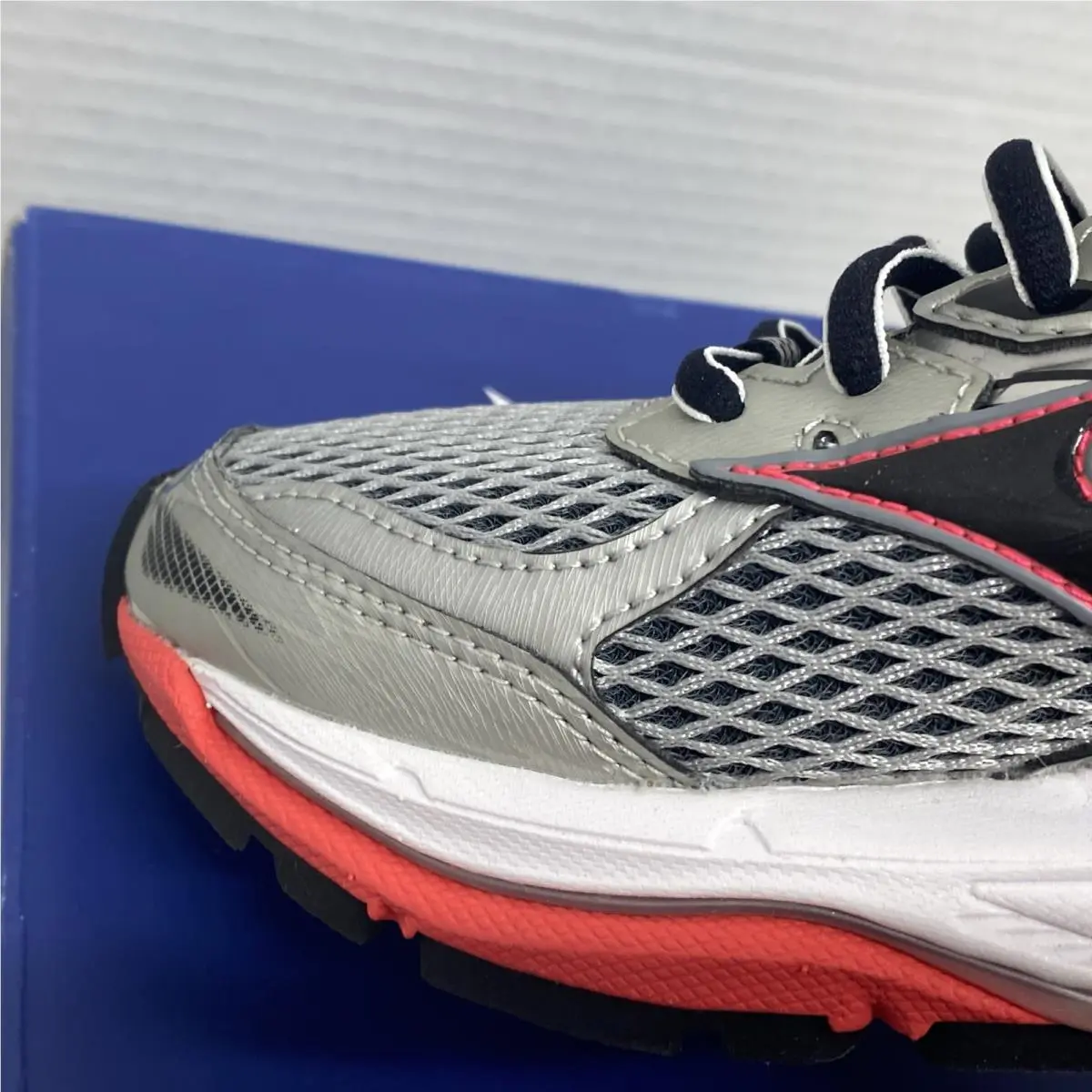 Mizuno shoes - Mizuno Wave Paradox 3 - Wave Paradox - 410788908D - Silver 4