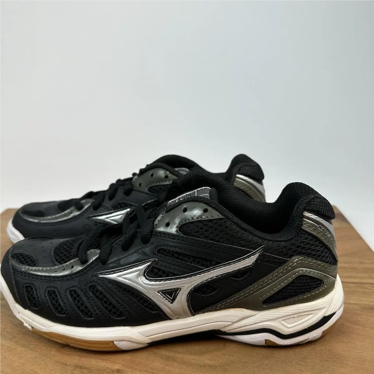 Mizuno shoes - Wave Rally 4 - Wave Rally - 9KV-39003 - Black (UPC: 041969422816) 0