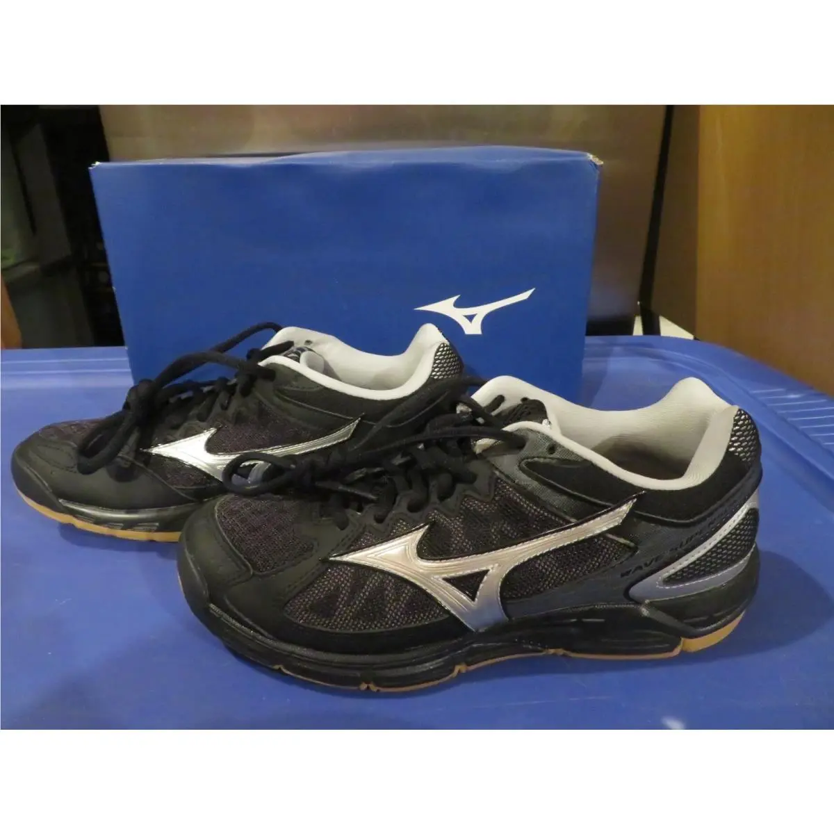 Womens Black Mizuno Indoor Supersonic Volleyball Shoes 7