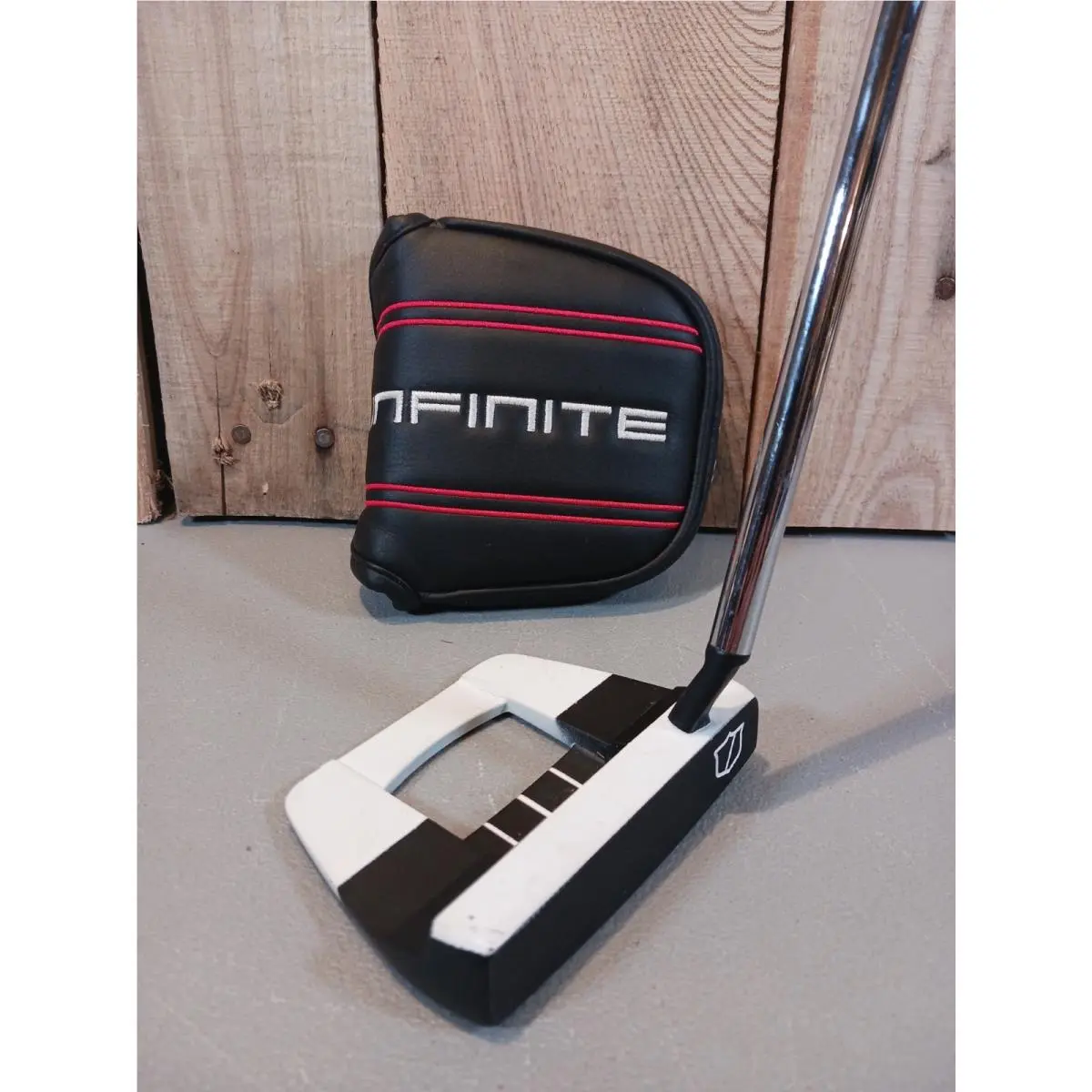 Wilson  - Staff Infinite The L - Staff Infinite The 11