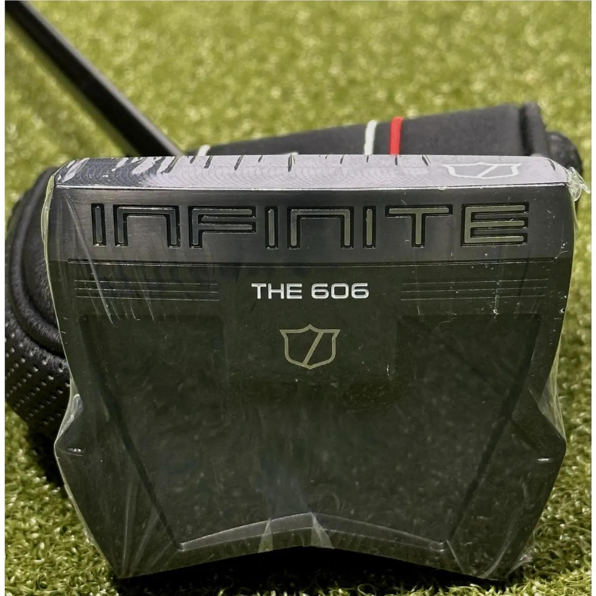 Wilson  - Wilson Infinite Zero Torque The 606 - Black, Lie Angle: Black 2