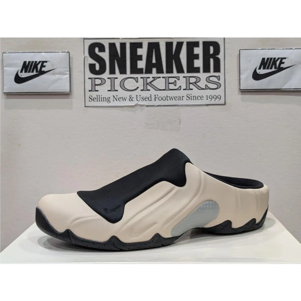 Men`s Clogposite Slide - Size: 11 - HF6881 100 - Sanddrift / Black by Nike