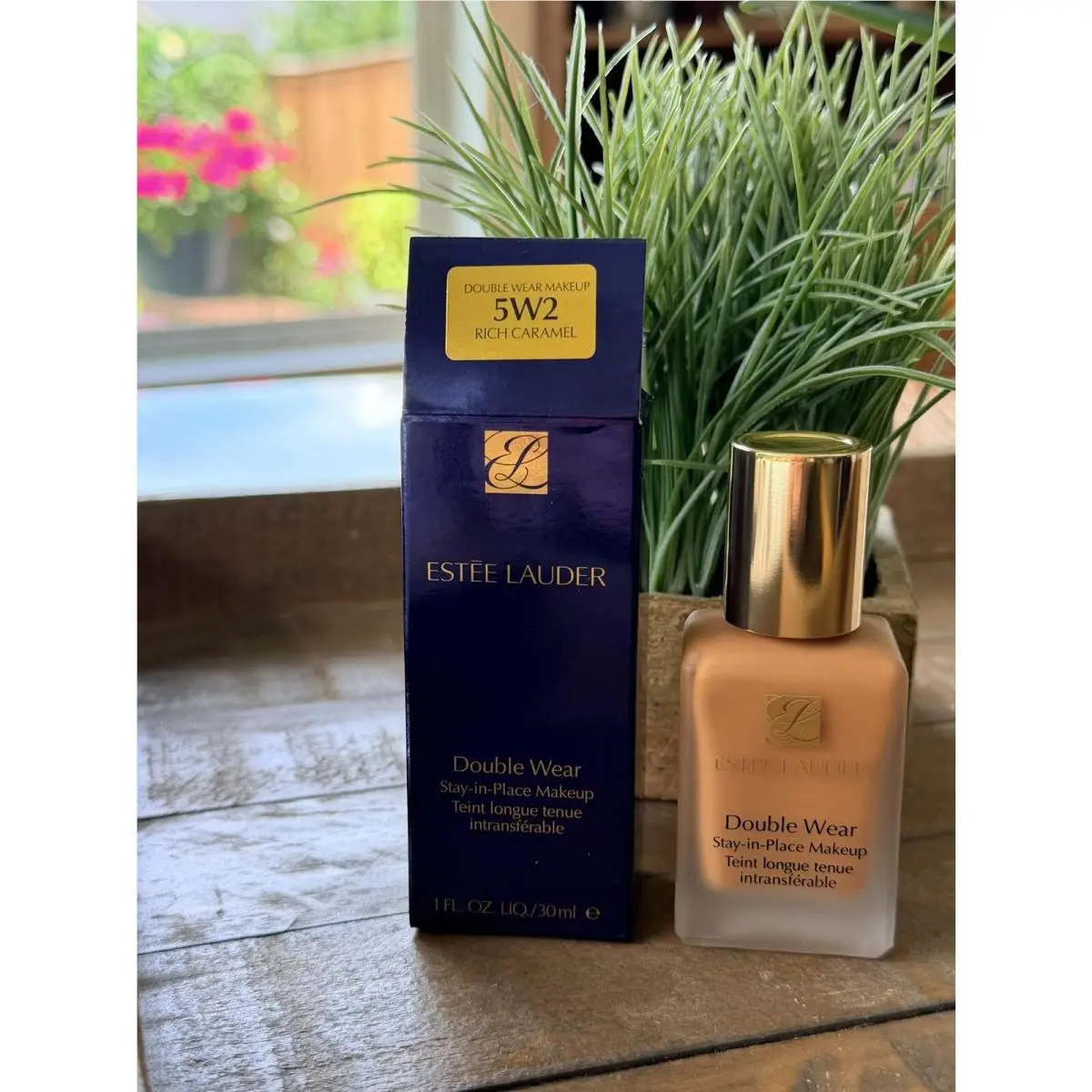 5W2 Rich Caramel Estee Lauder Double Wear Stay-in-place Makeup 1oz 30ml by Estée Lauder