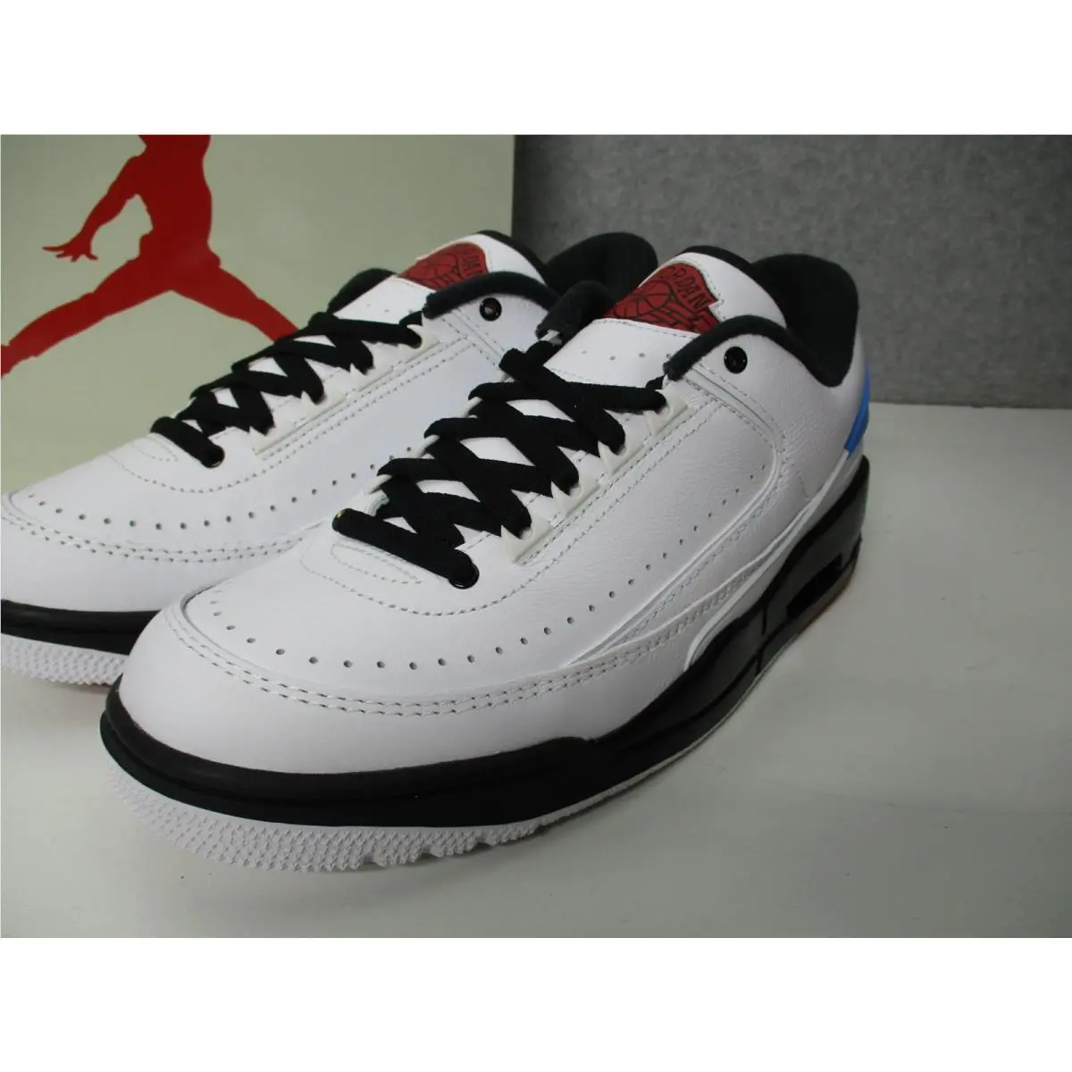 Nike shoes - Air Jordan 2/3 - Air - FD0383-104 - White 0