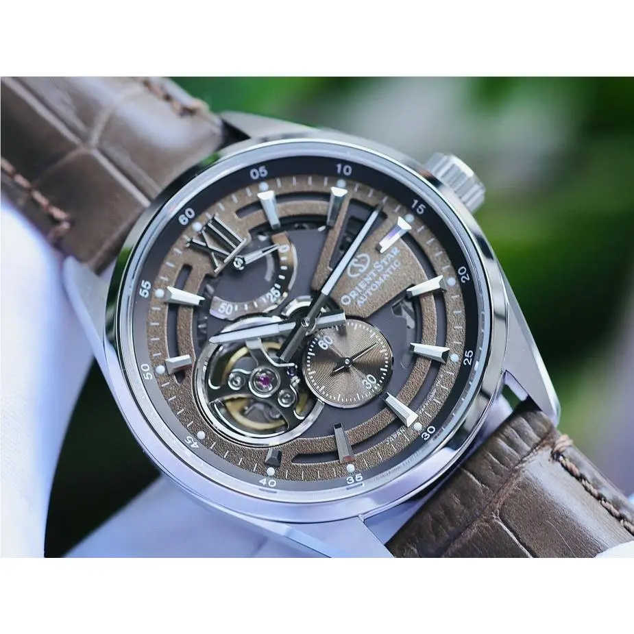 Star Automatic Brown Dial RK-AV0139Y Men`s Watch Sapphire Power Reserve by Orient